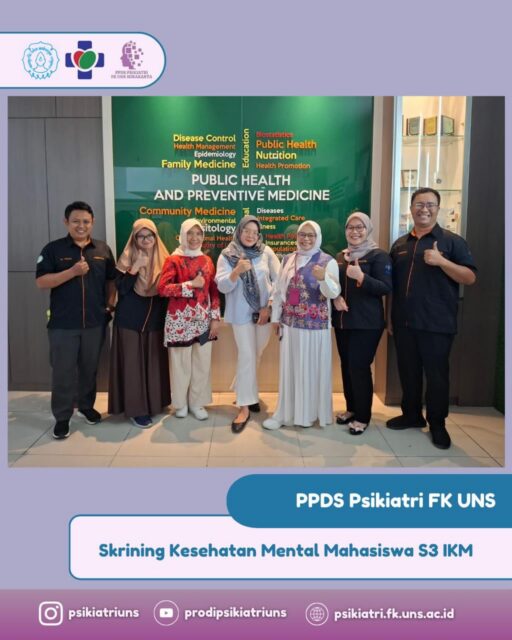 Telah dilaksanakan kegiatan Skrining Kesehatan Mental Mahasiswa S3 Ilmu Kesehatan Masyarakat (IKM) Universitas Sebelas Maret pada 26 Agustus 2026 bersama Anisa Nindiasari, dr., Sp.K.J.

Di balik layar kesibukan dan tumpukan referensi, revisi bab yang tak kunjung usai, dan ekspektasi tinggi yang diemban, seringkali ada satu hal penting yang luput dari perhatian: kesejahteraan mental kita sendiri.

Melalui program Skrining Kesehatan Mental, mari kita ambil jeda sejenak untuk mendengarkan apa yang sedang dirasakan oleh tubuh dan pikiran kita. Deteksi dini bukan tentang menghakimi diri, melainkan langkah awal untuk merawat ketahanan jiwa agar kita bisa terus melangkah dengan seimbang bersama Psikiatri FK UNS.

#PsikiatriUNSSemakinMenyala #MentalHealth #MedicalEducation #Skrining