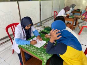 pengobatanmasal3